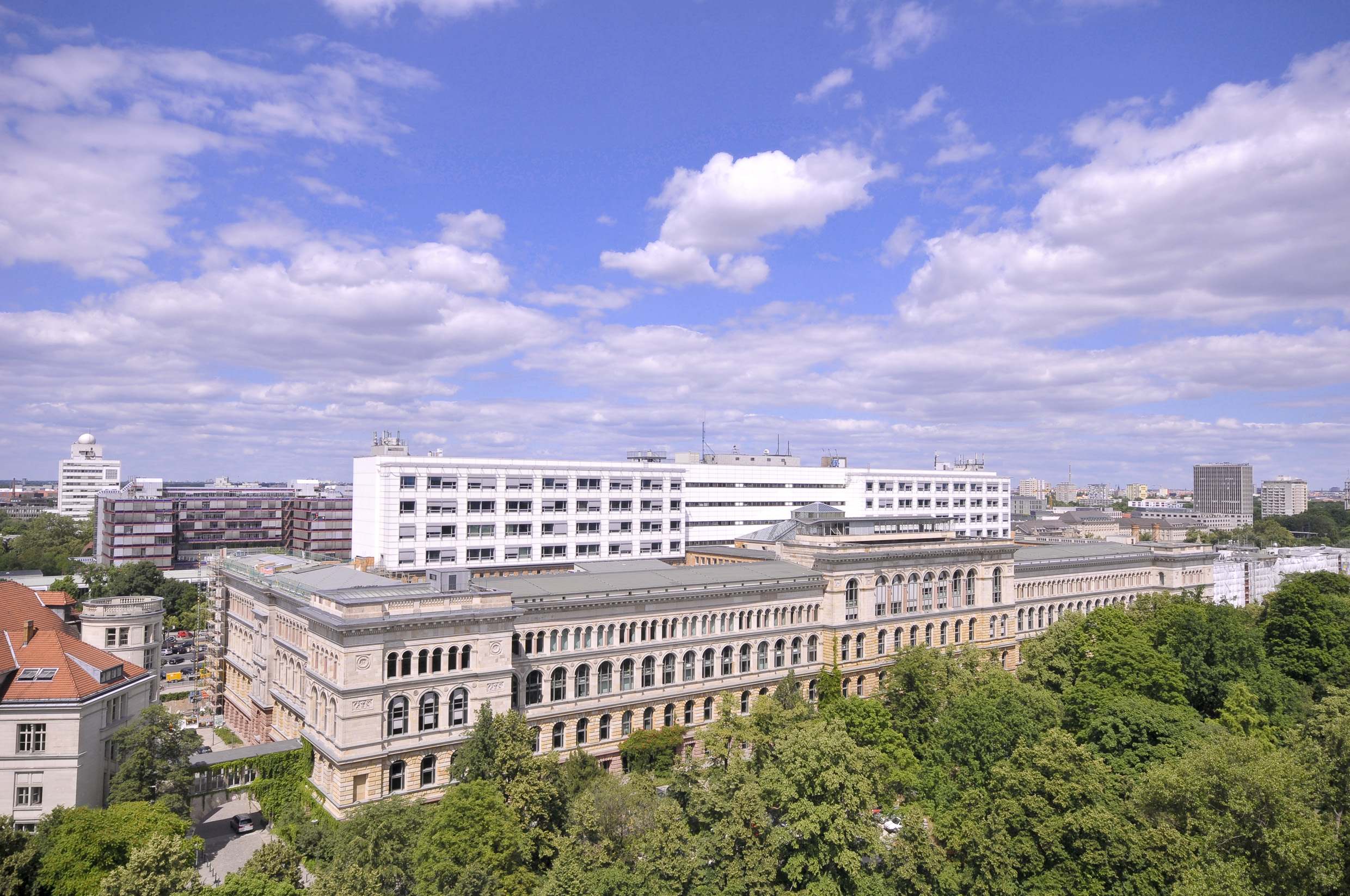 DTU Beyond Borders - Technical University of Berlin - Faculty of Electrical  Engineering and Computer Science